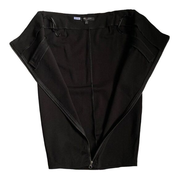 Romeo + Juliet Couture Black Pencil Skirt Medium - Picture 7 of 10